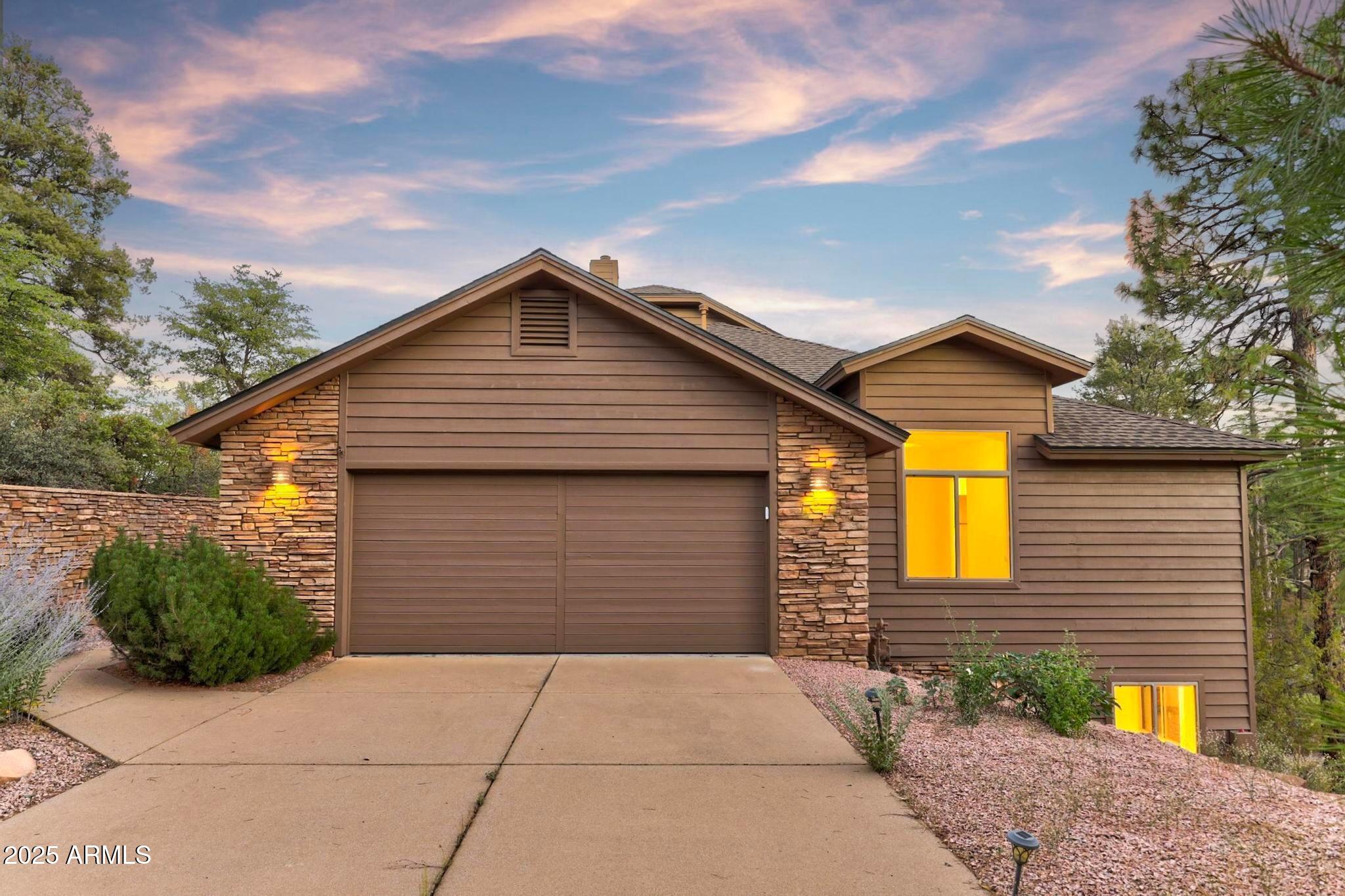 507 N Grapevine Drive