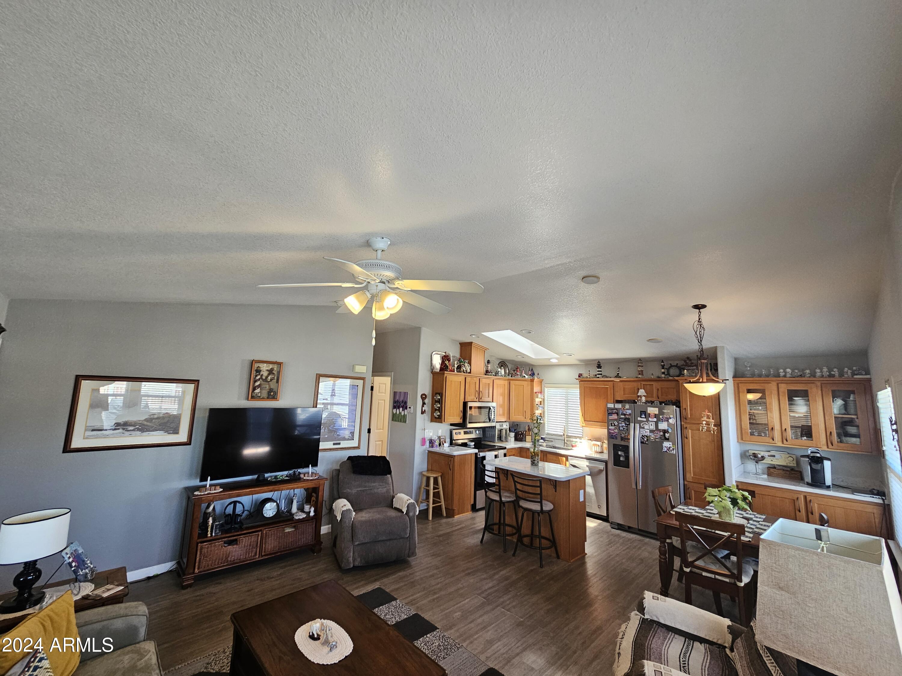 650 N Hawes Road 4507