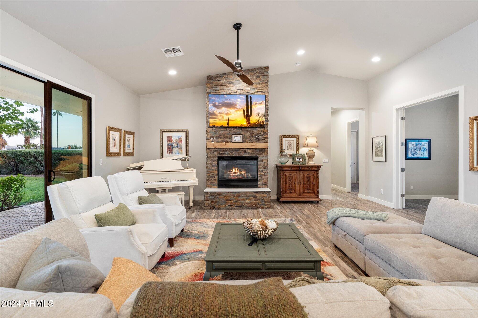 115 S GALAXY Drive