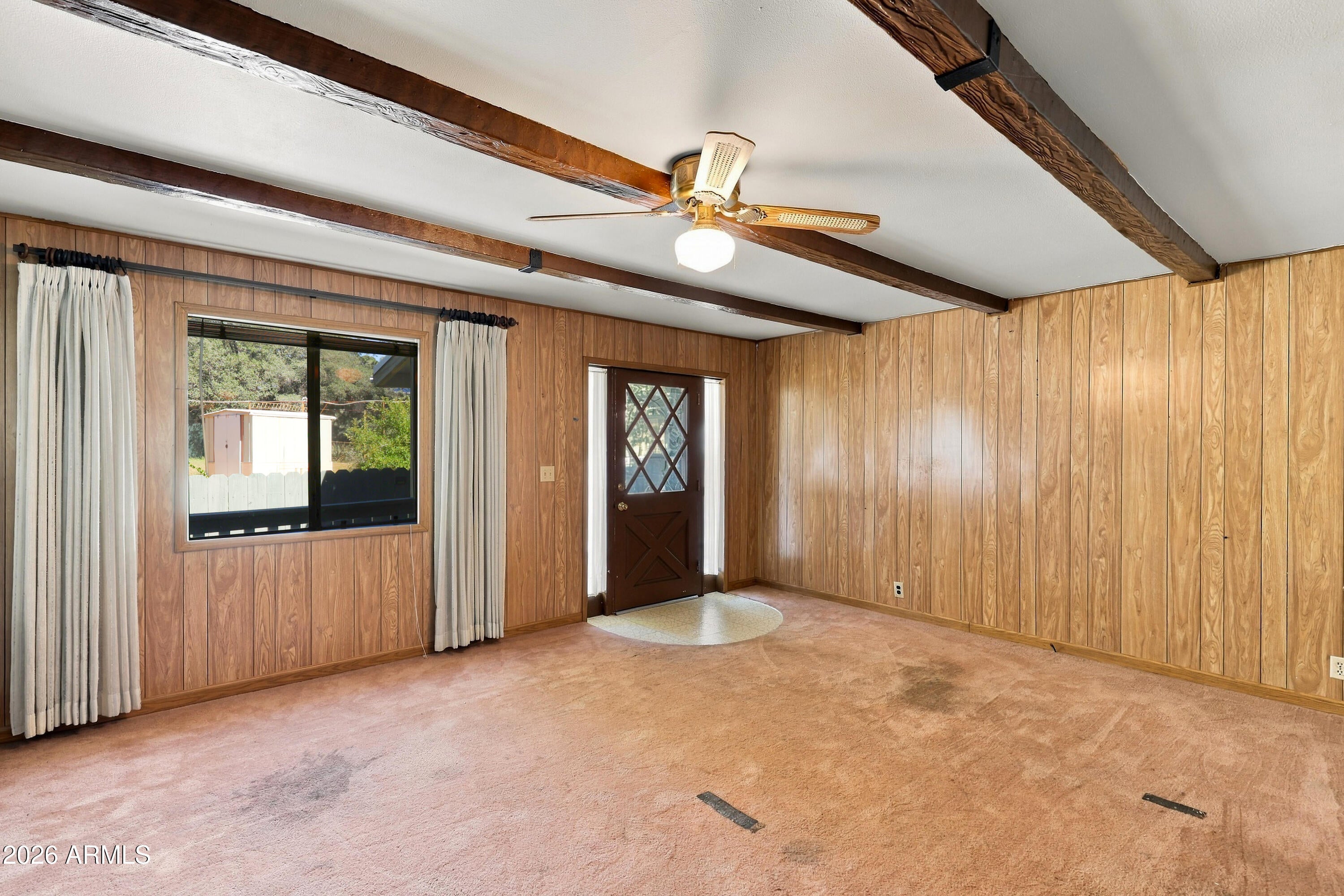 Properties 905 N WILLIAM TELL Circle