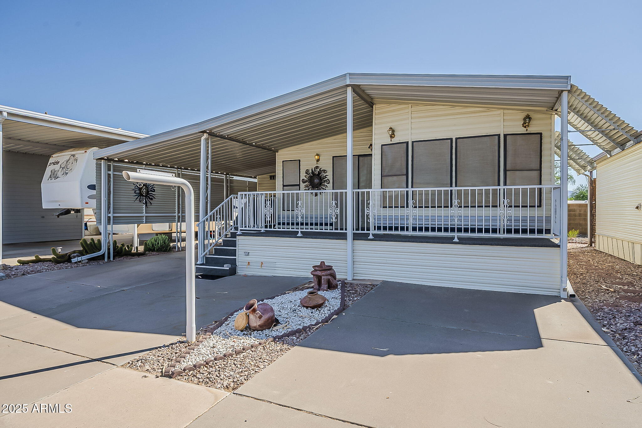 17200 W BELL Road 452