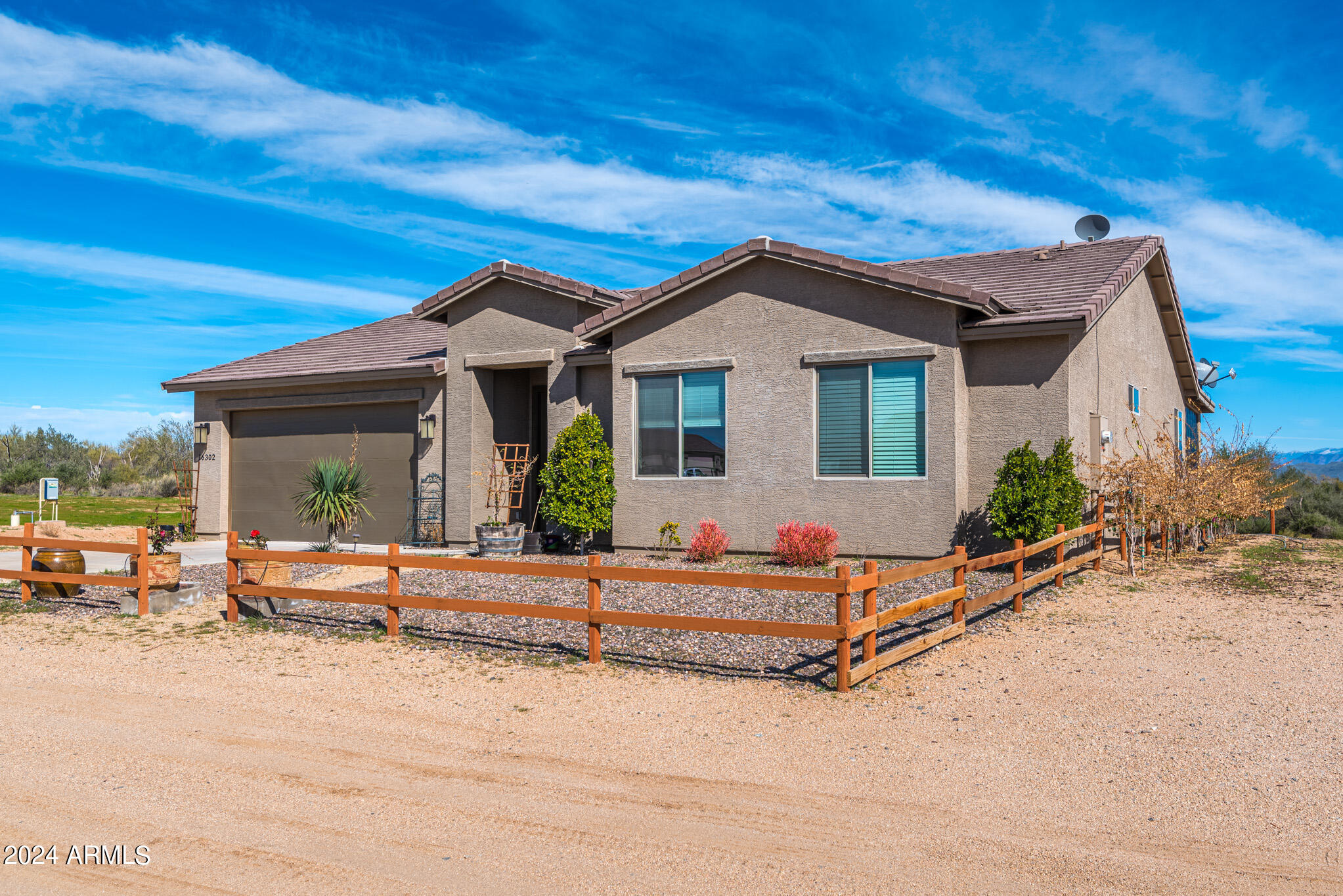 Scottsdale, Arizona 85262, United States, 3 Bedrooms Bedrooms, ,2 BathroomsBathrooms,Residential,Pending,64538