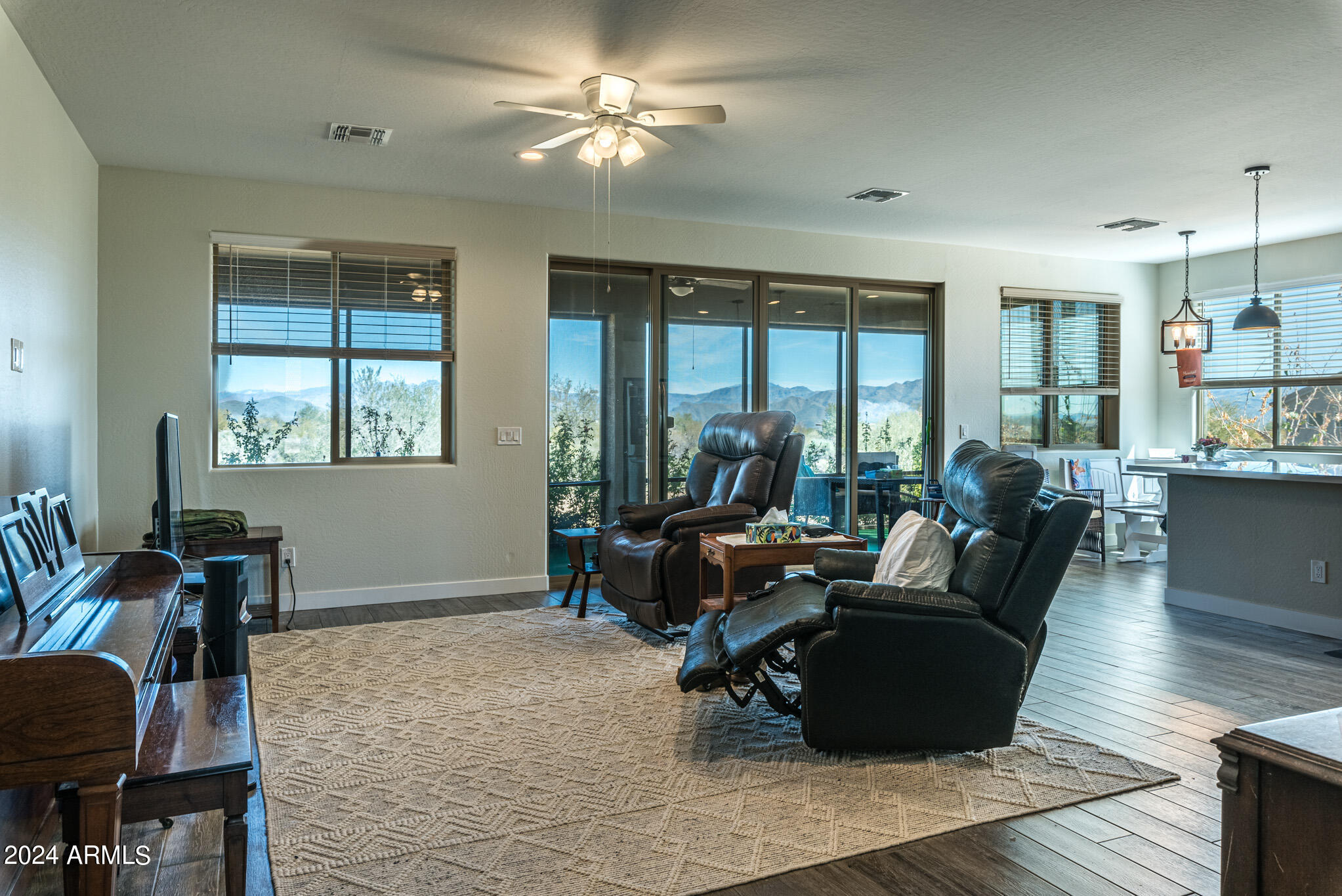 Scottsdale, Arizona 85262, United States, 3 Bedrooms Bedrooms, ,2 BathroomsBathrooms,Residential,Pending,64538