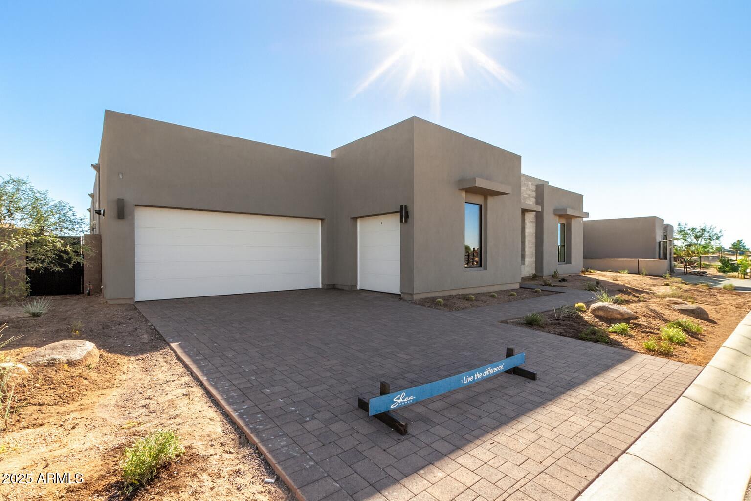 5713 E RANCHO CALIENTE Drive