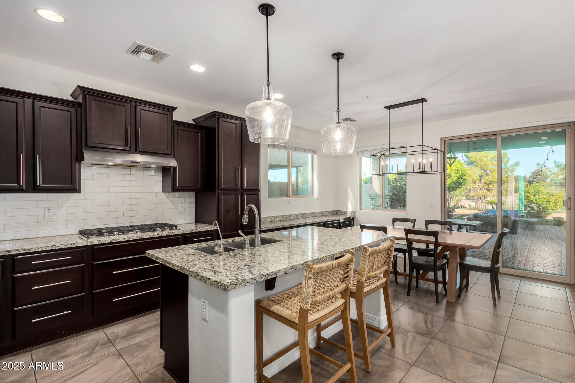 3420 E Indigo Street