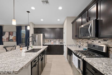 12152 W BRILES Road Peoria AZ 85383