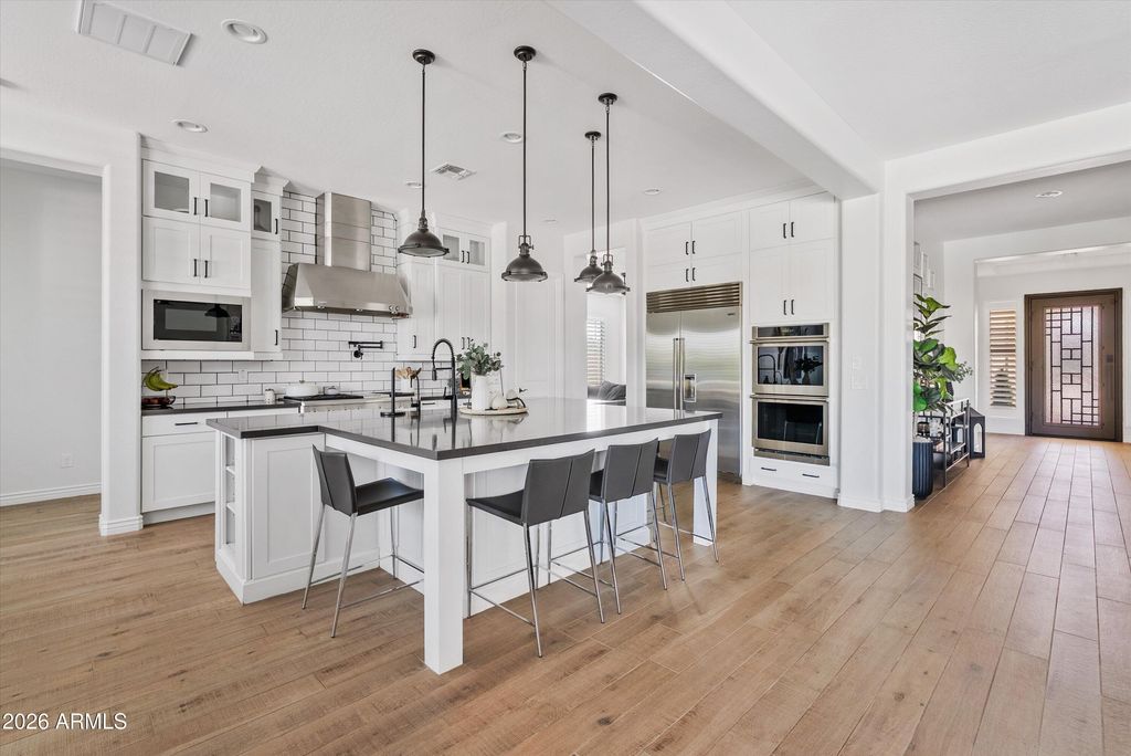 Photo of 2562 E Clark Drive, Gilbert, AZ 85297 (MLS # 6997009)