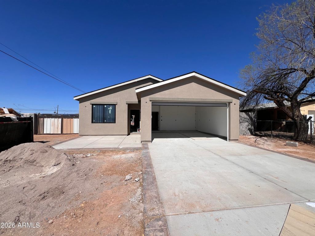 Photo of 392 W Lincoln Avenue, Coolidge, AZ 85128 (MLS # 6980108)
