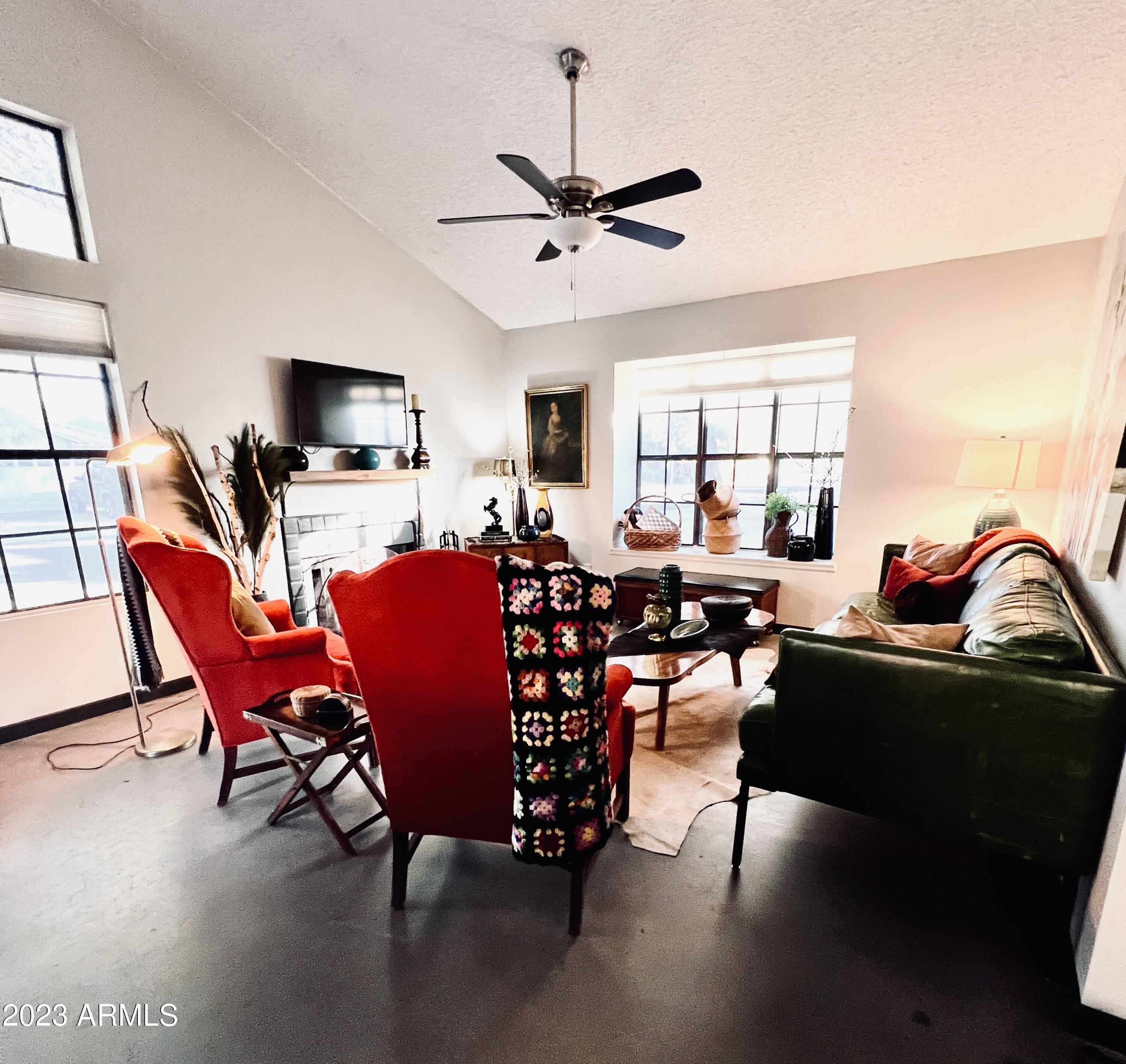 5704 E AIRE LIBRE Avenue 1108