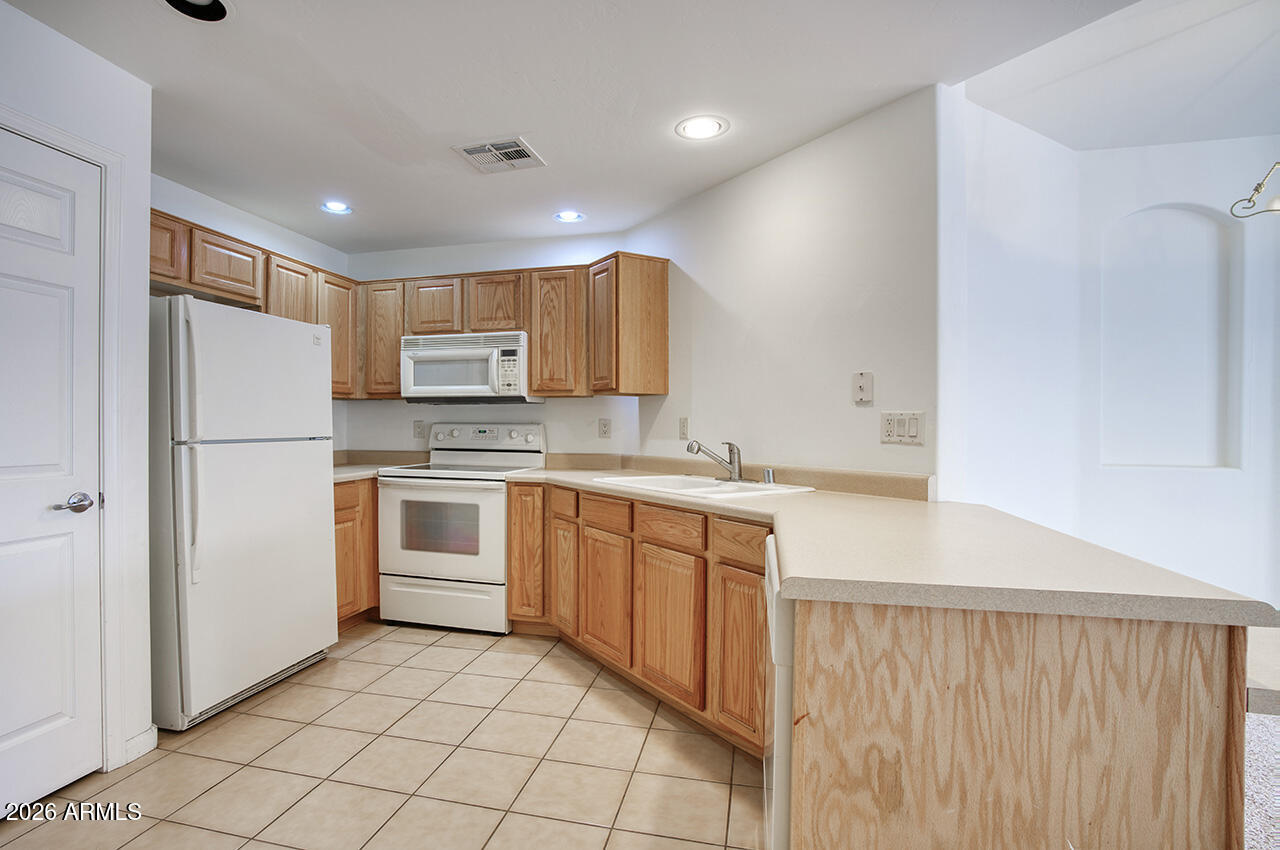 14000 N 94TH Street 1197