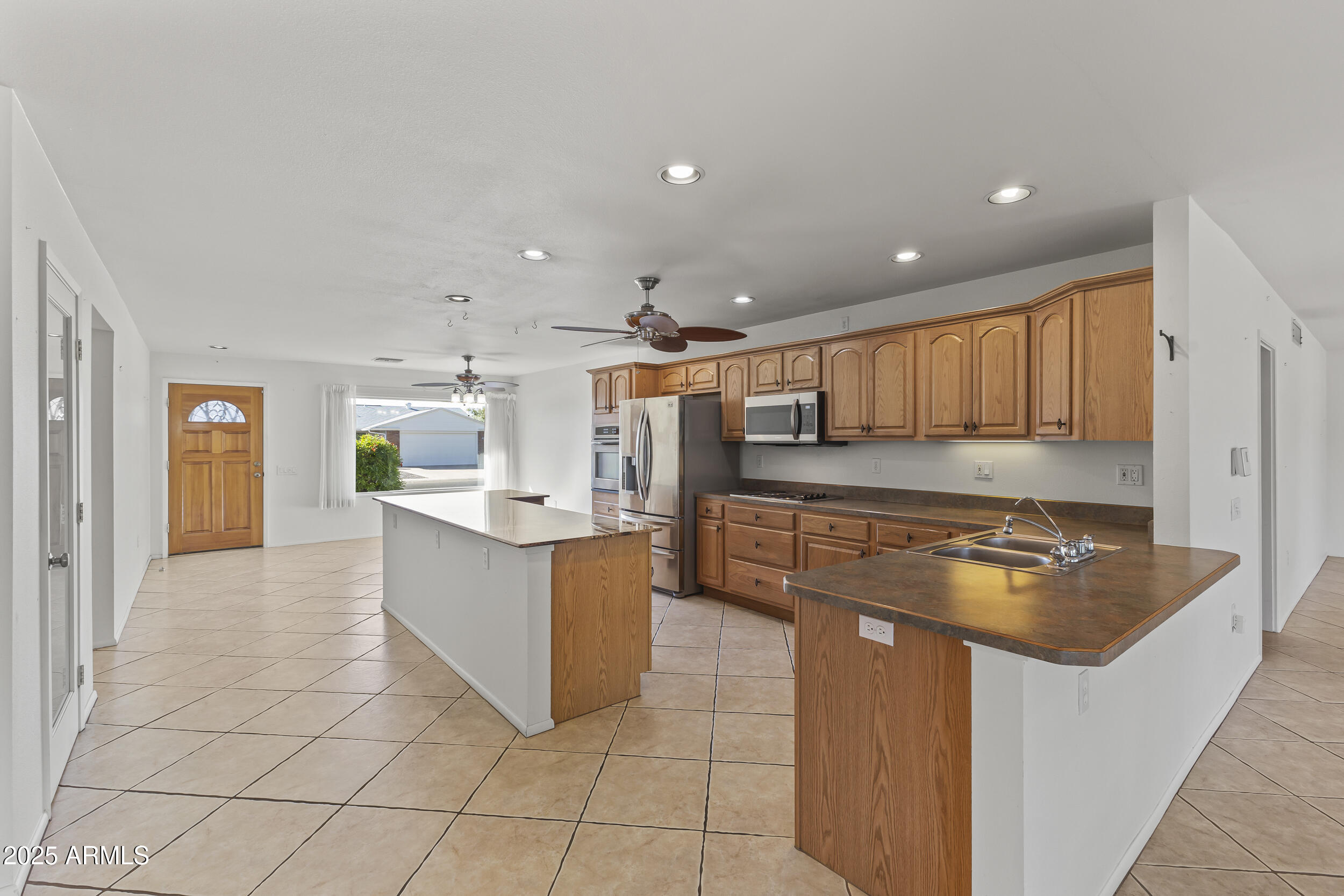 10902 W BROOKSIDE Drive