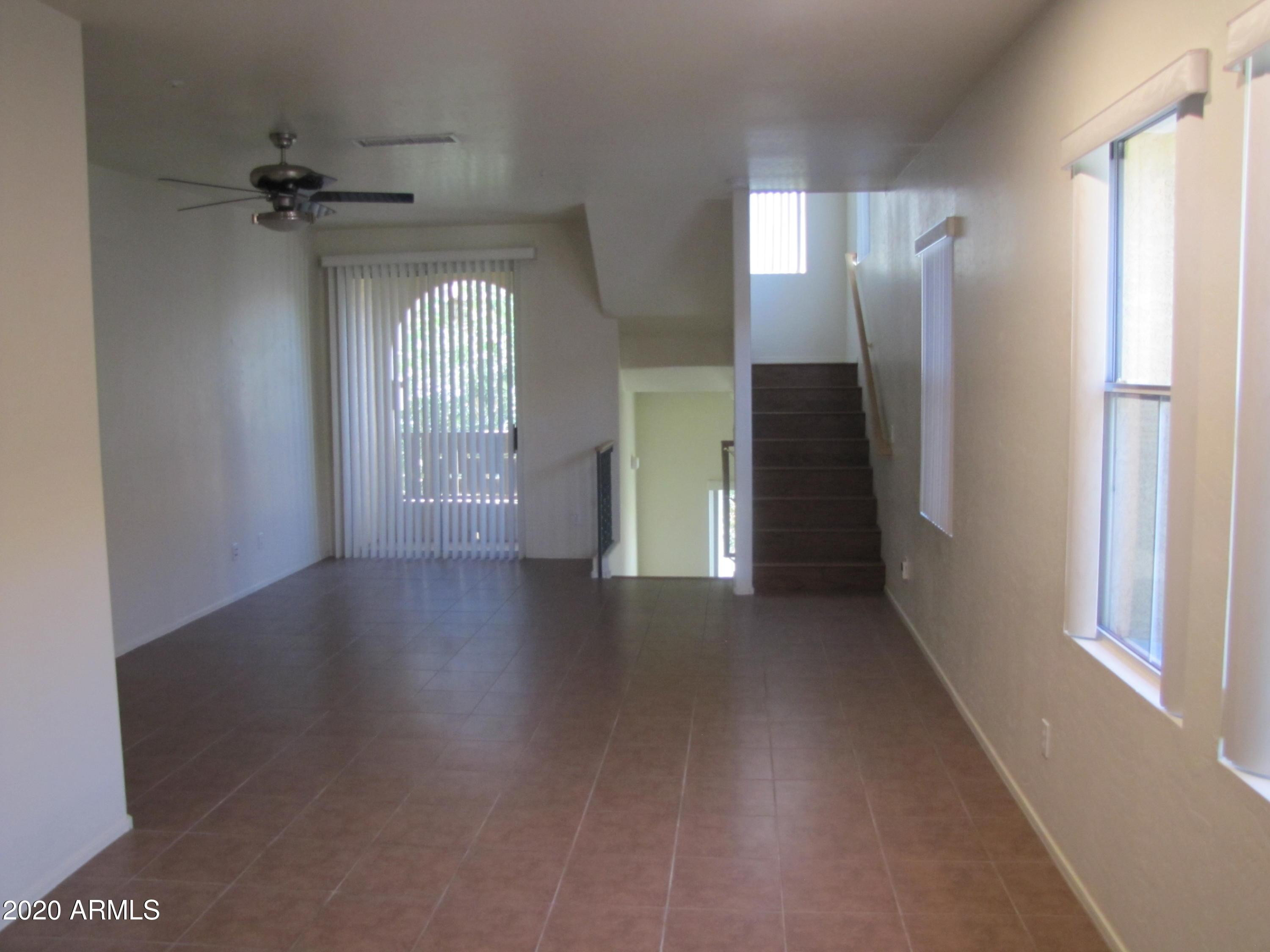 975 W Wendy Way