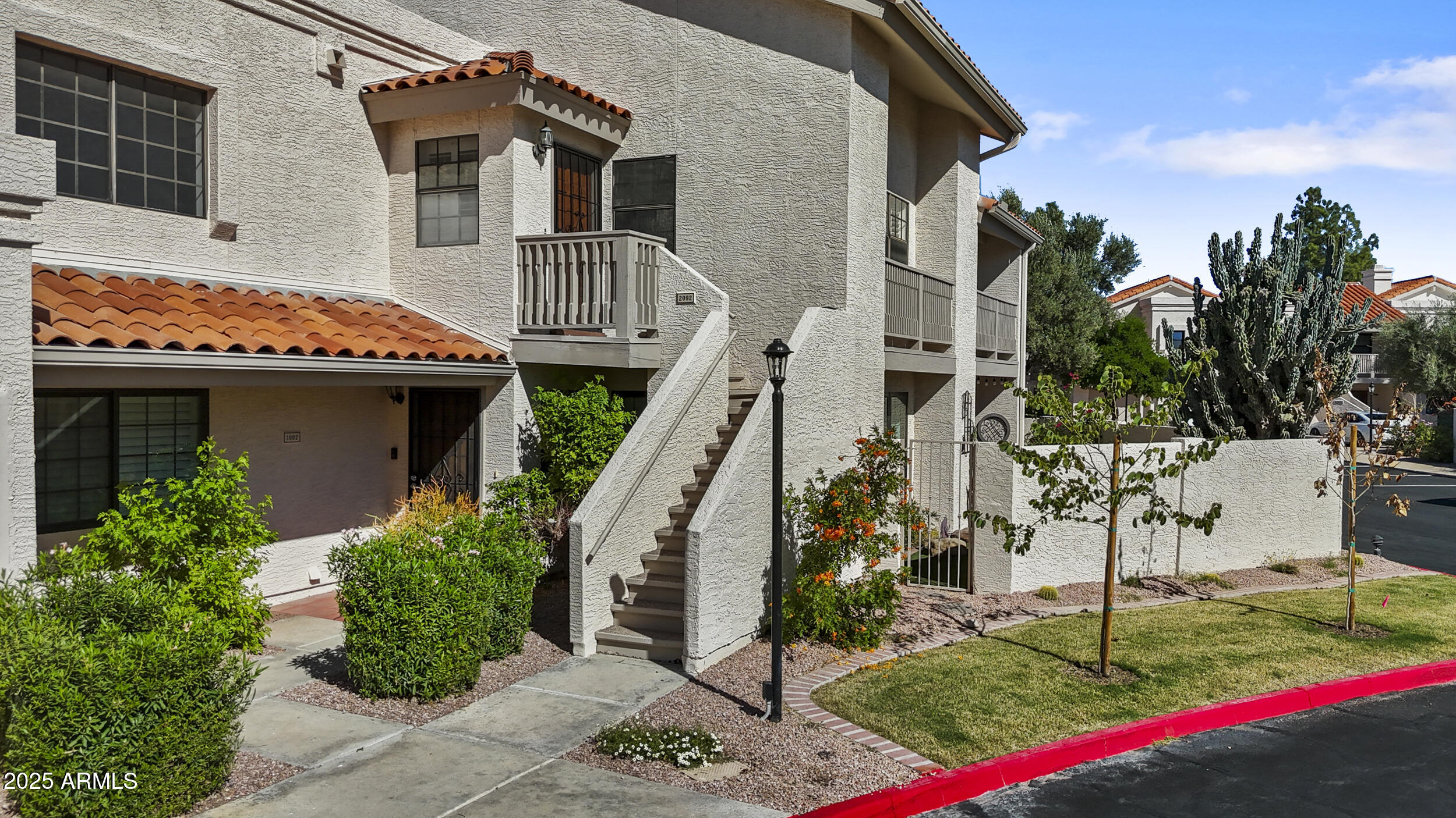 7800 E LINCOLN Drive 2092