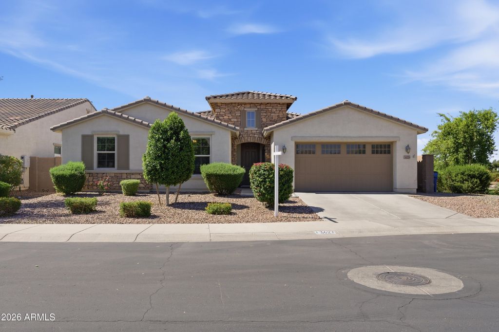Photo of 3627 E Blue Spruce Lane, Gilbert, AZ 85298 (MLS # 7027186)