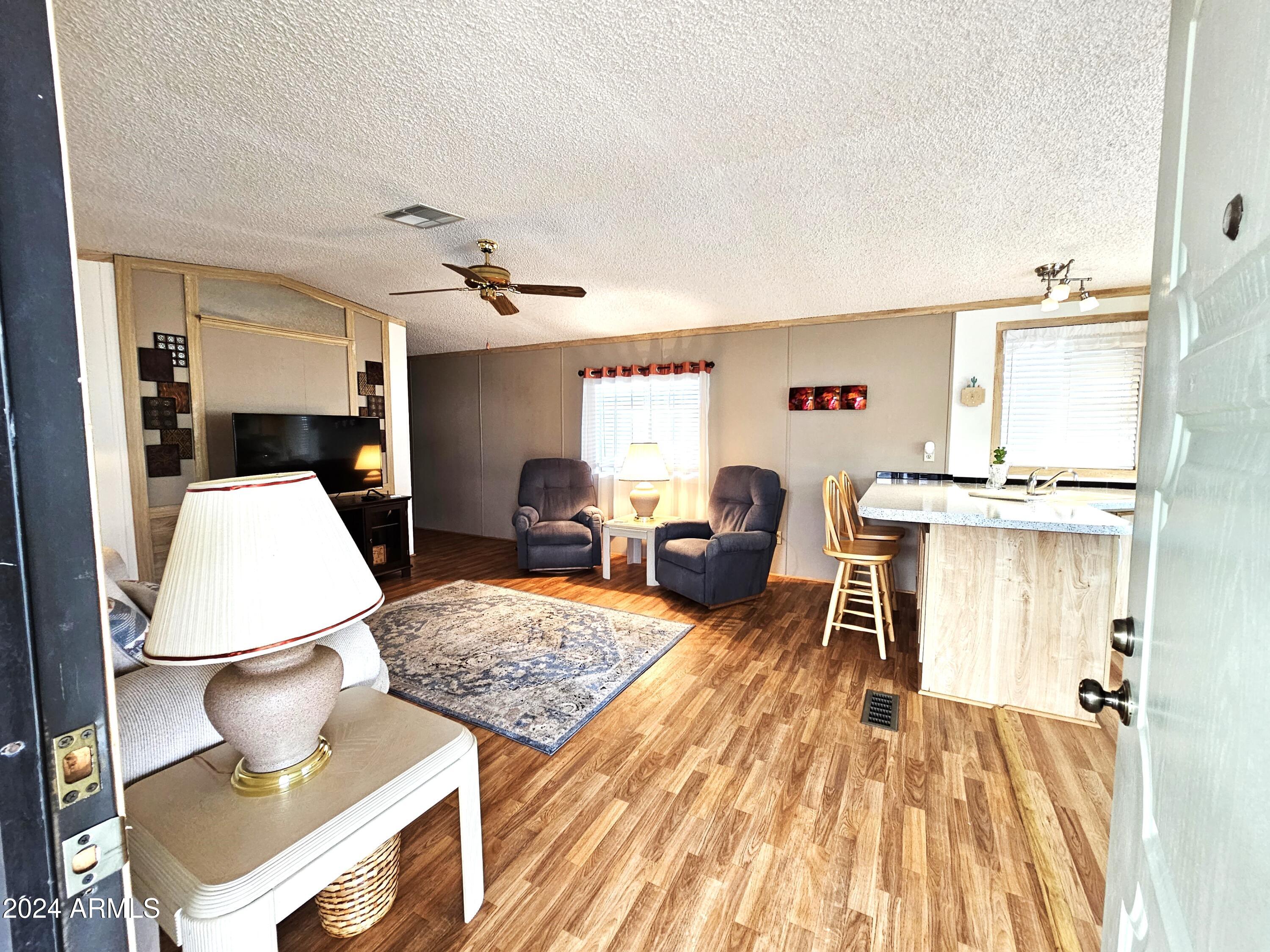 205 S HIGLEY Road 218