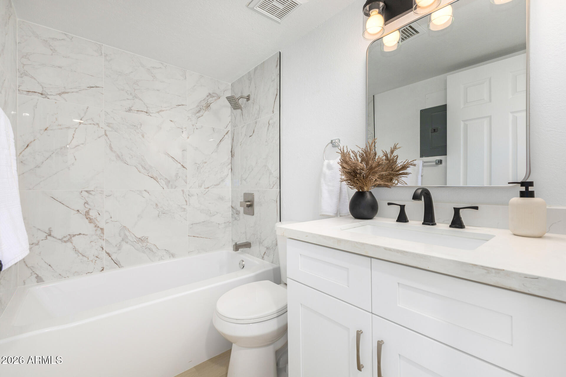 7430 E CHAPARRAL Road A214