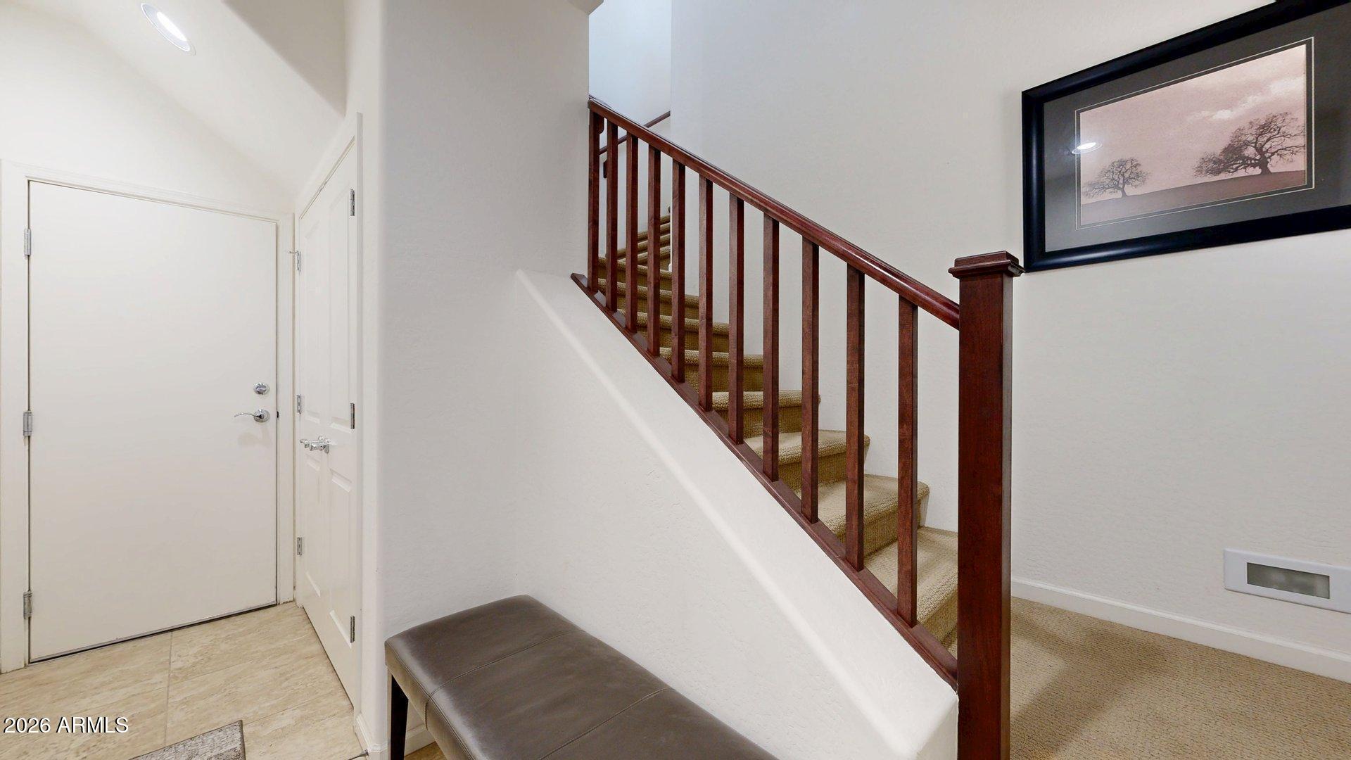 3935 E ROUGH RIDER Road 1270