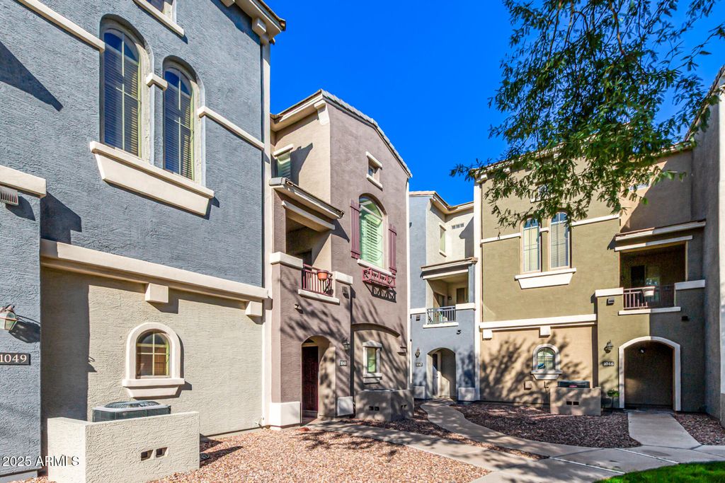 Photo of 2401 E Rio Salado Parkway #1048, Tempe, AZ 85288 (MLS # 6951317)