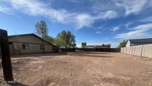 8654 W Earll Drive 41