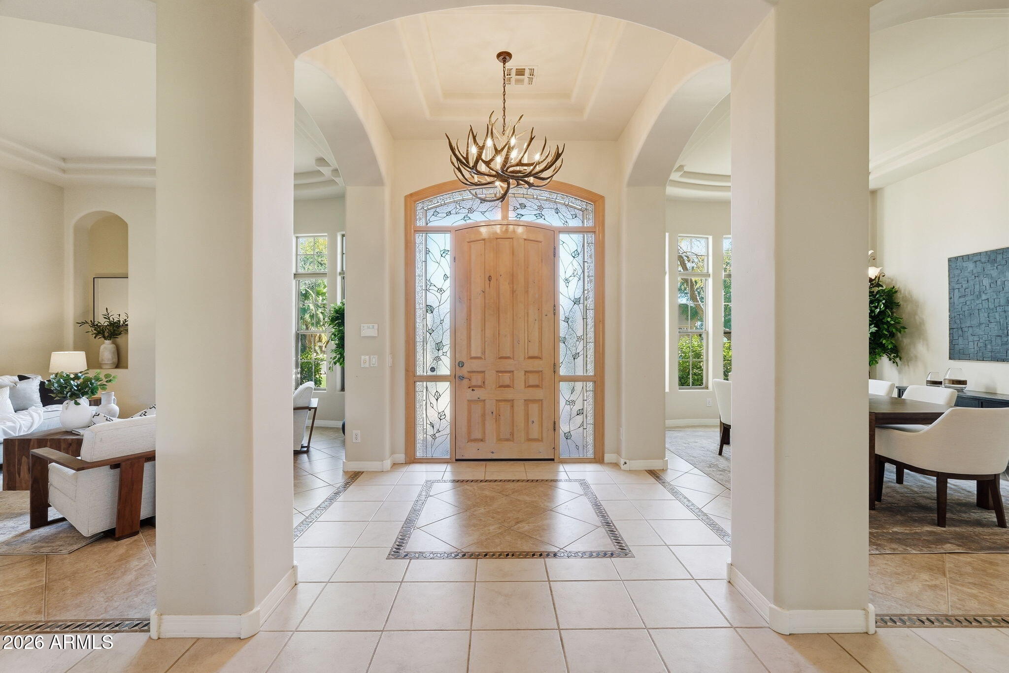 370 E CANYON CREEK Drive