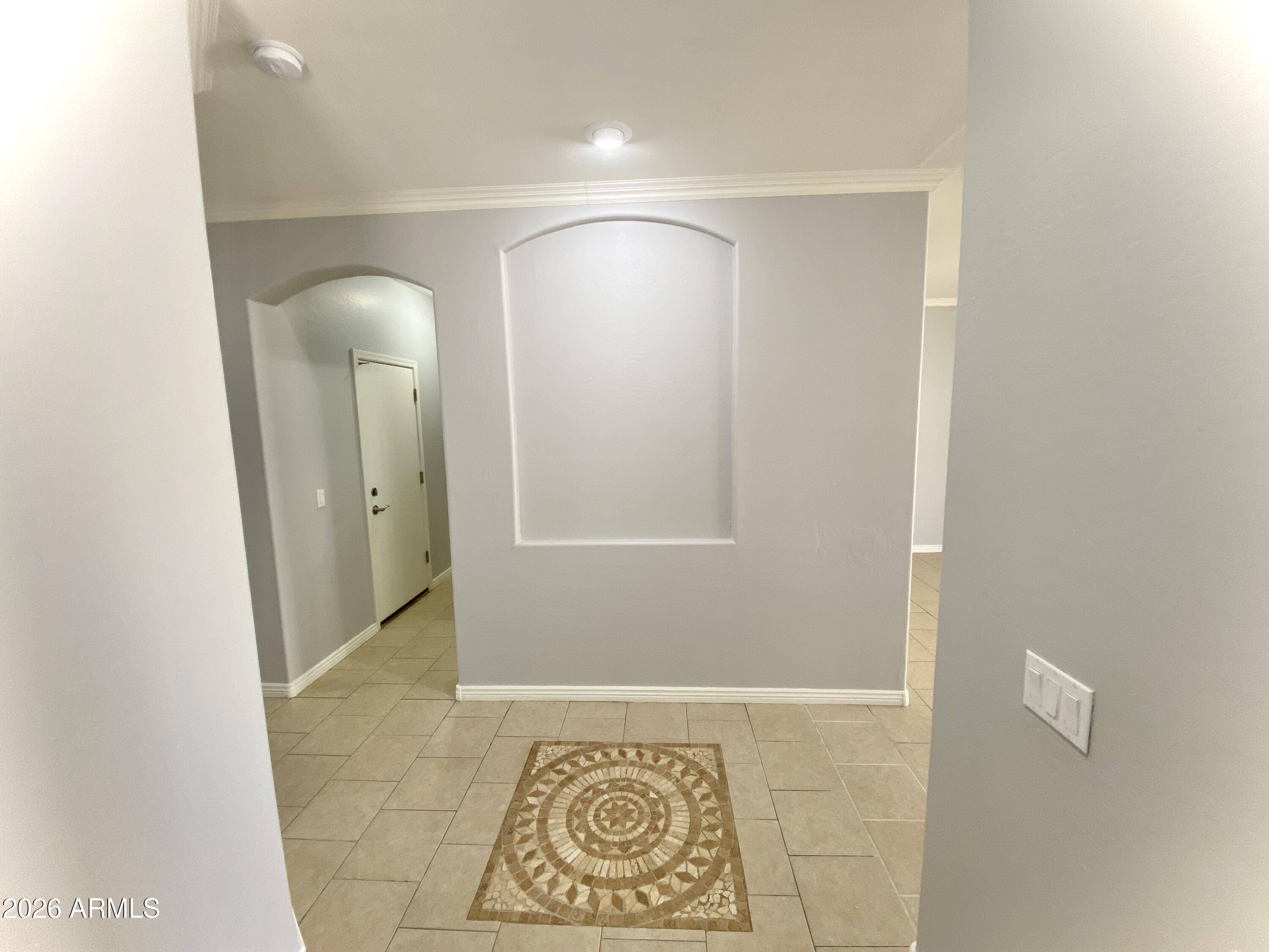 9826 E FLOSSMOOR Circle