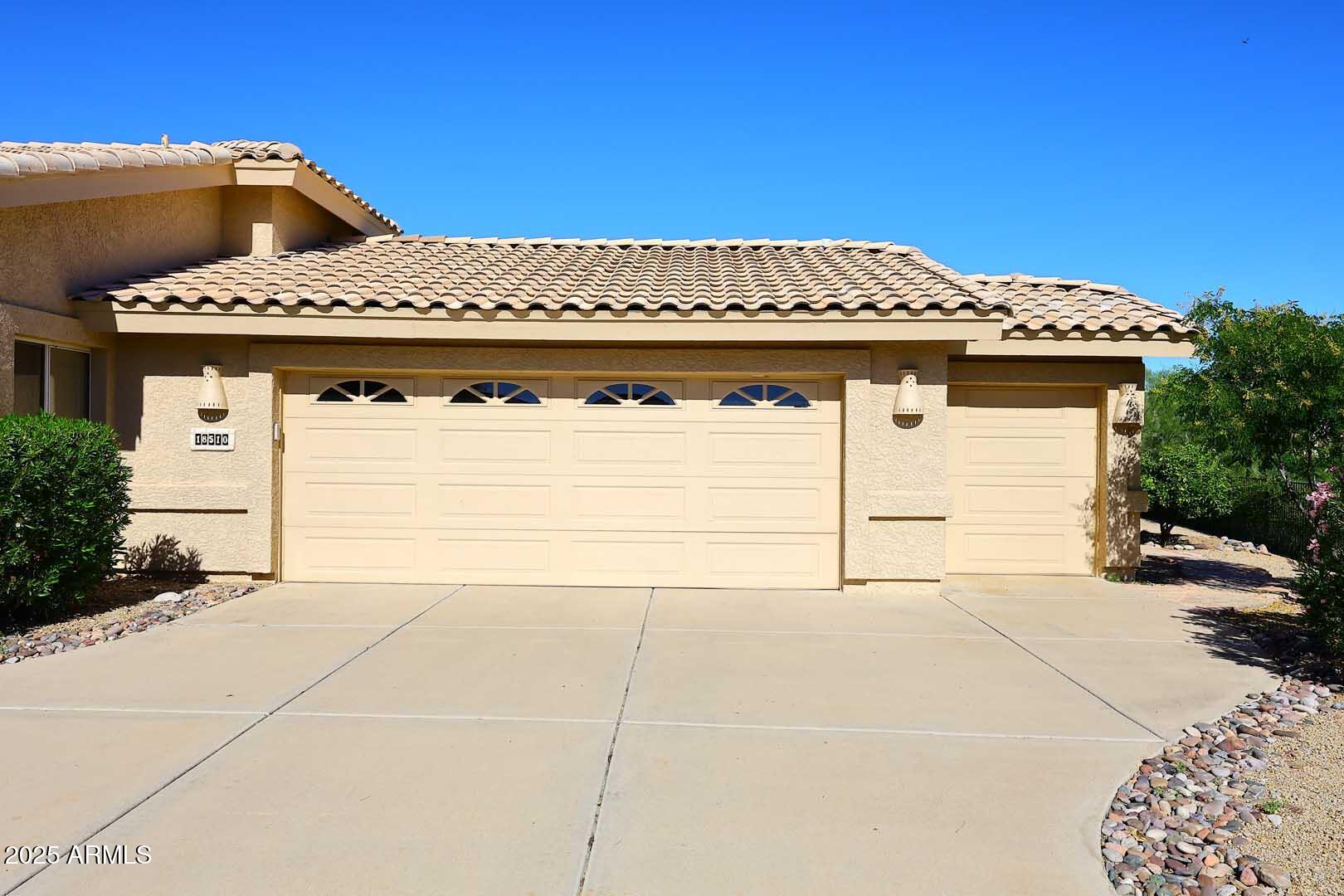 18510 E LEATHER Lane