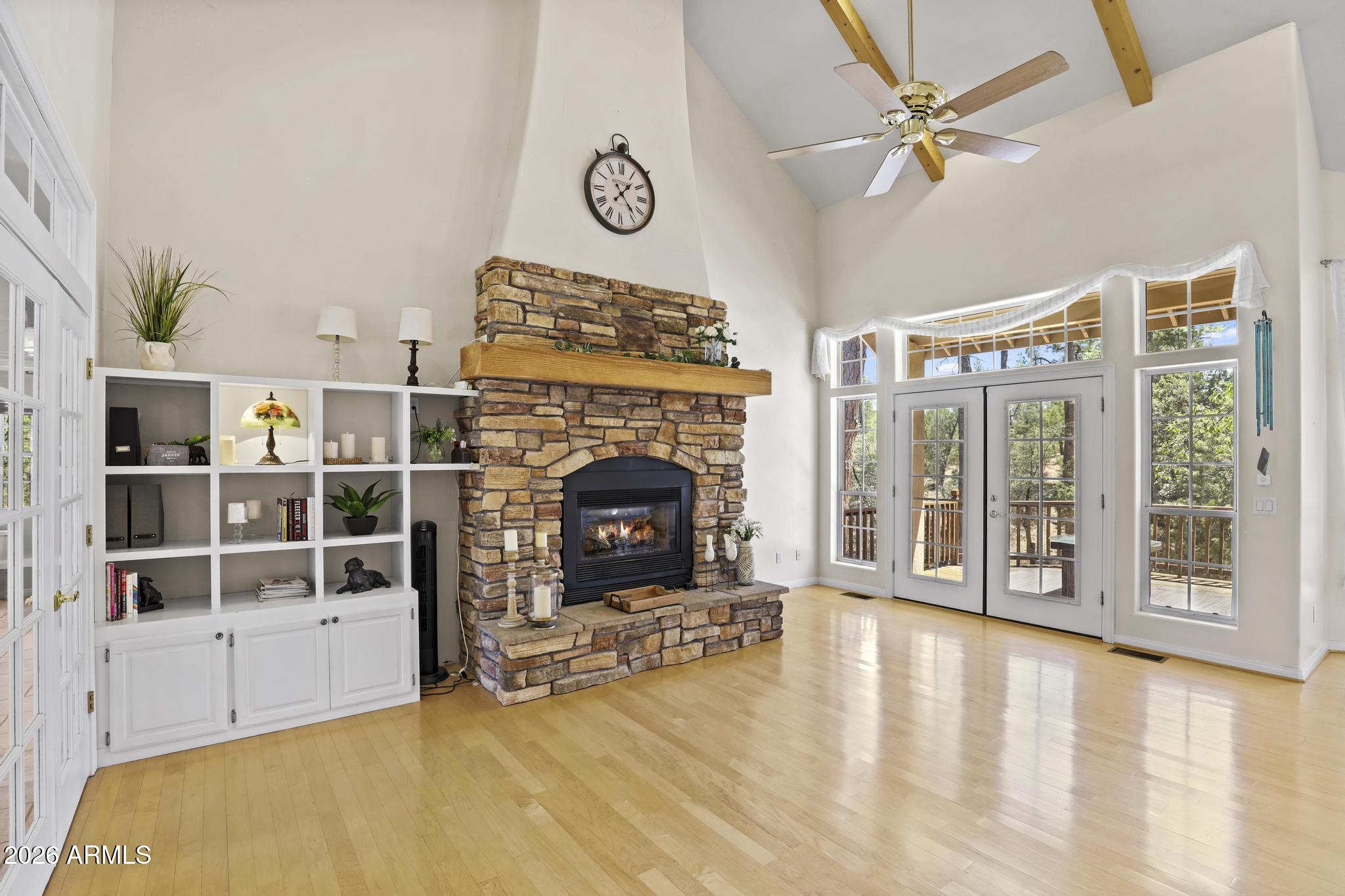 864 E Highline Drive