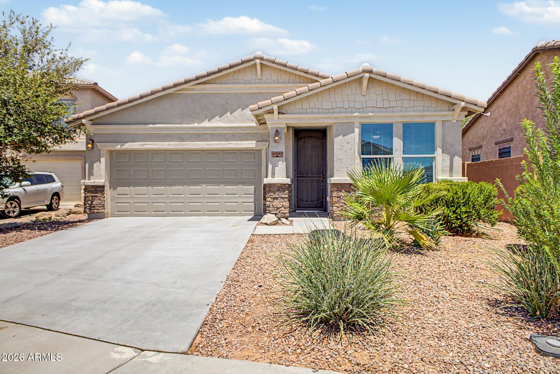 41592 W ELM Drive
