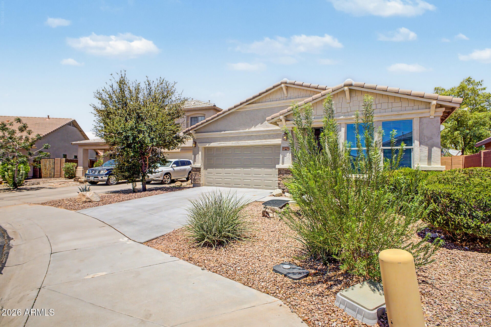 41592 W ELM Drive