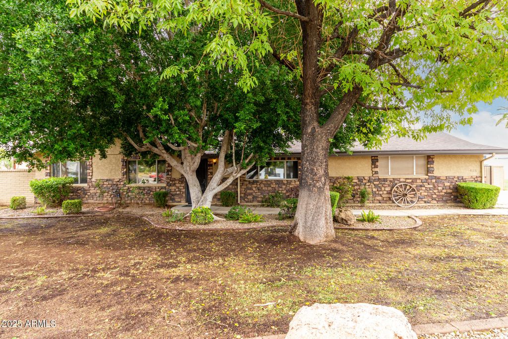 Photo of 415 S 31st Street, Mesa, AZ 85204 (MLS # 6932574)