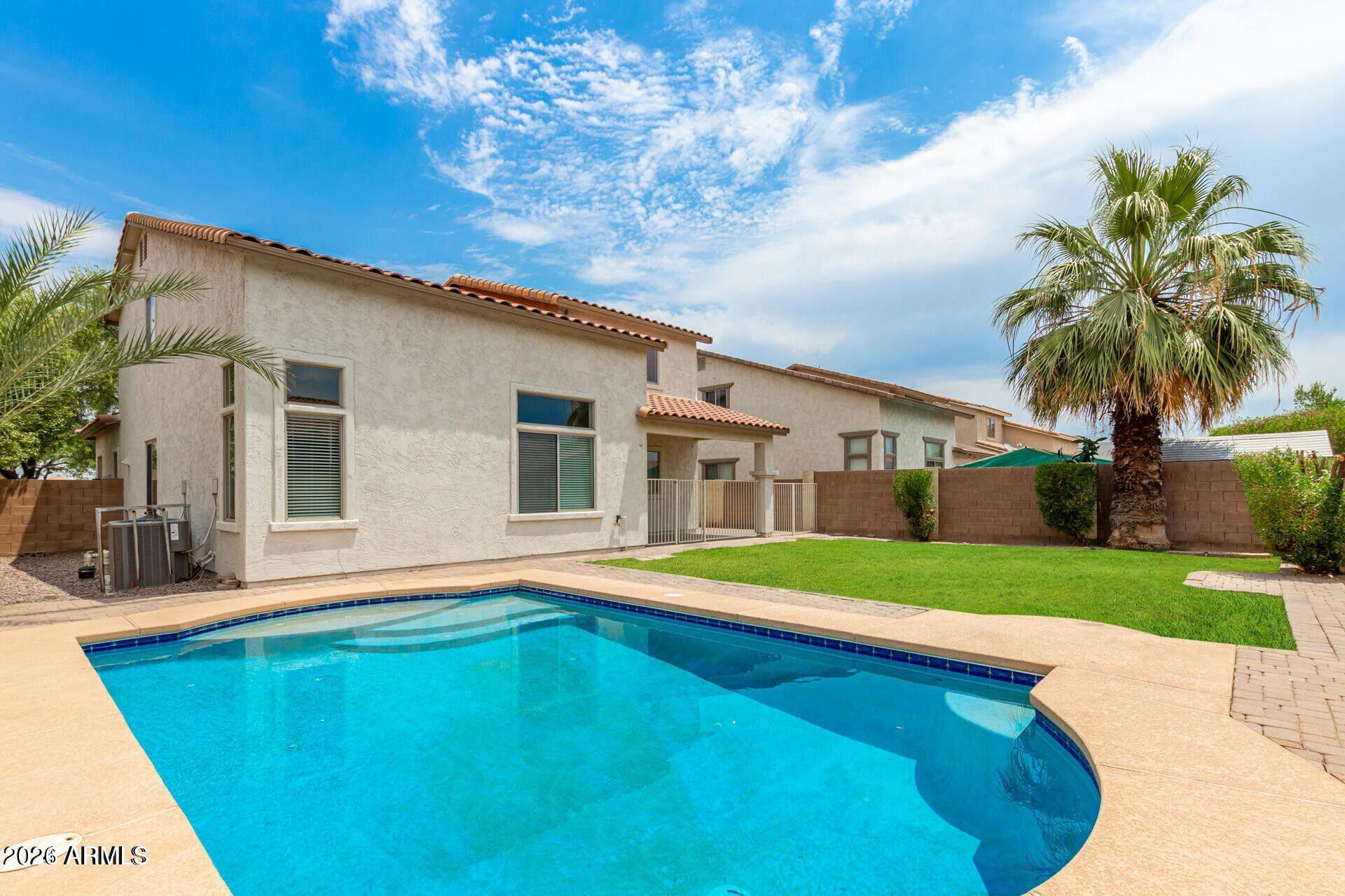 8223 W FLORENCE Avenue