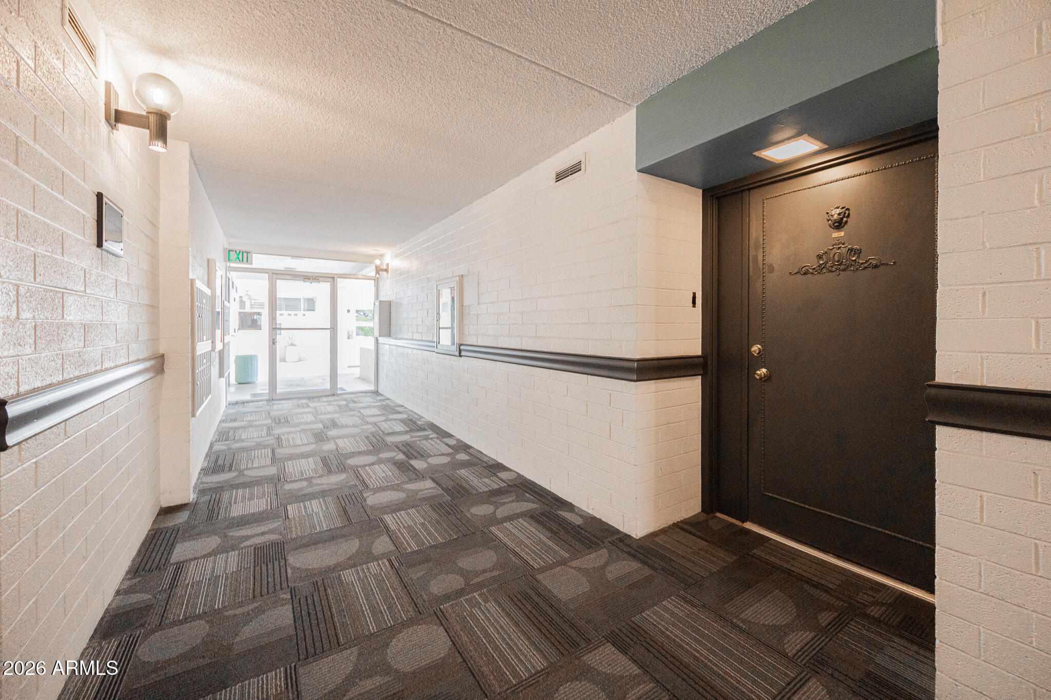 6502 N CENTRAL Avenue C103