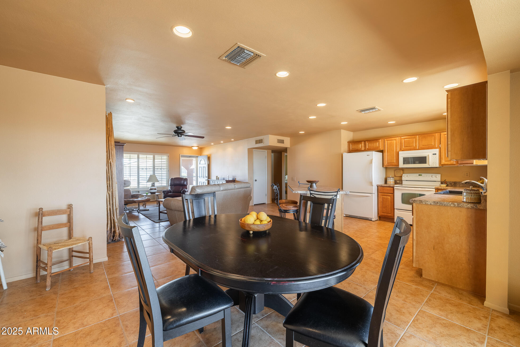 9513 W COTTONWOOD Drive