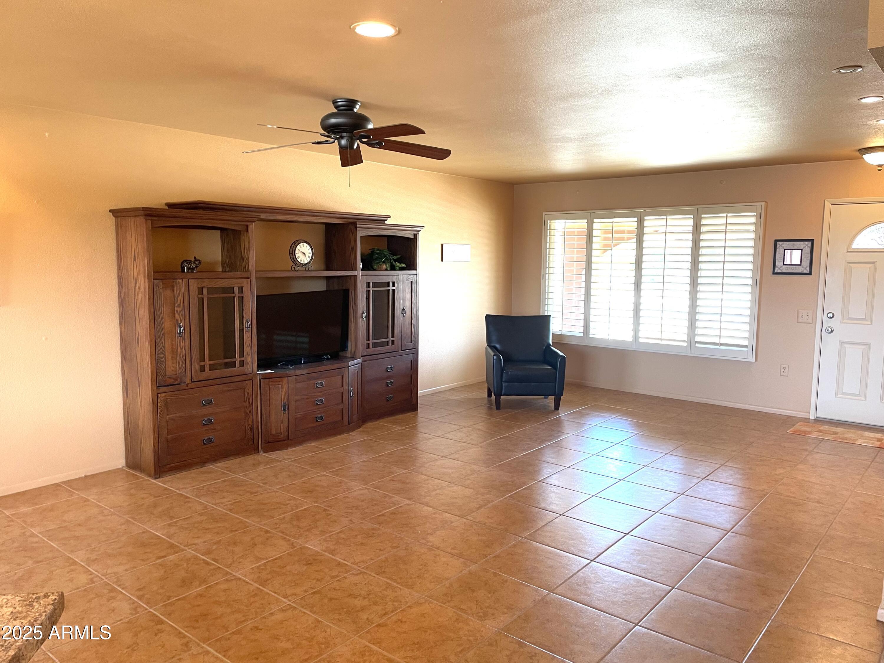 9513 W COTTONWOOD Drive