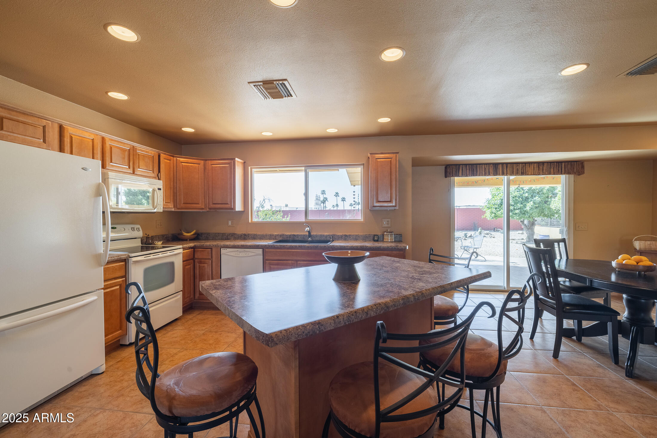 9513 W COTTONWOOD Drive