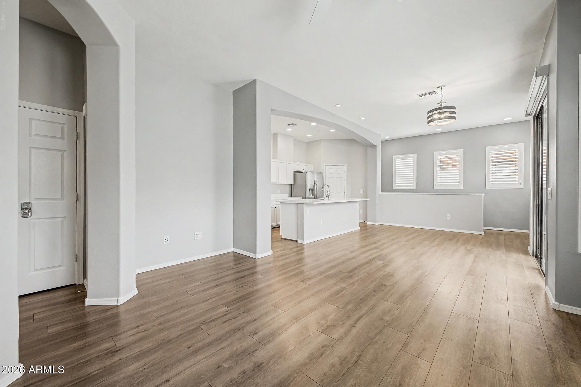 42424 N GAVILAN PEAK Parkway 55206