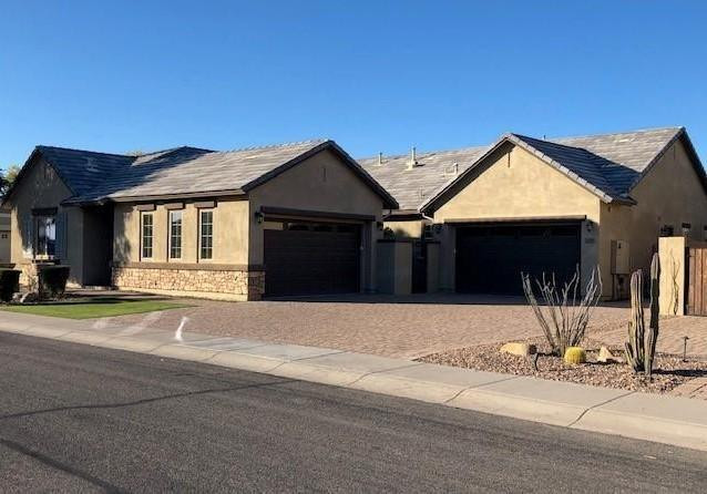 1520 E Sagittarius Place