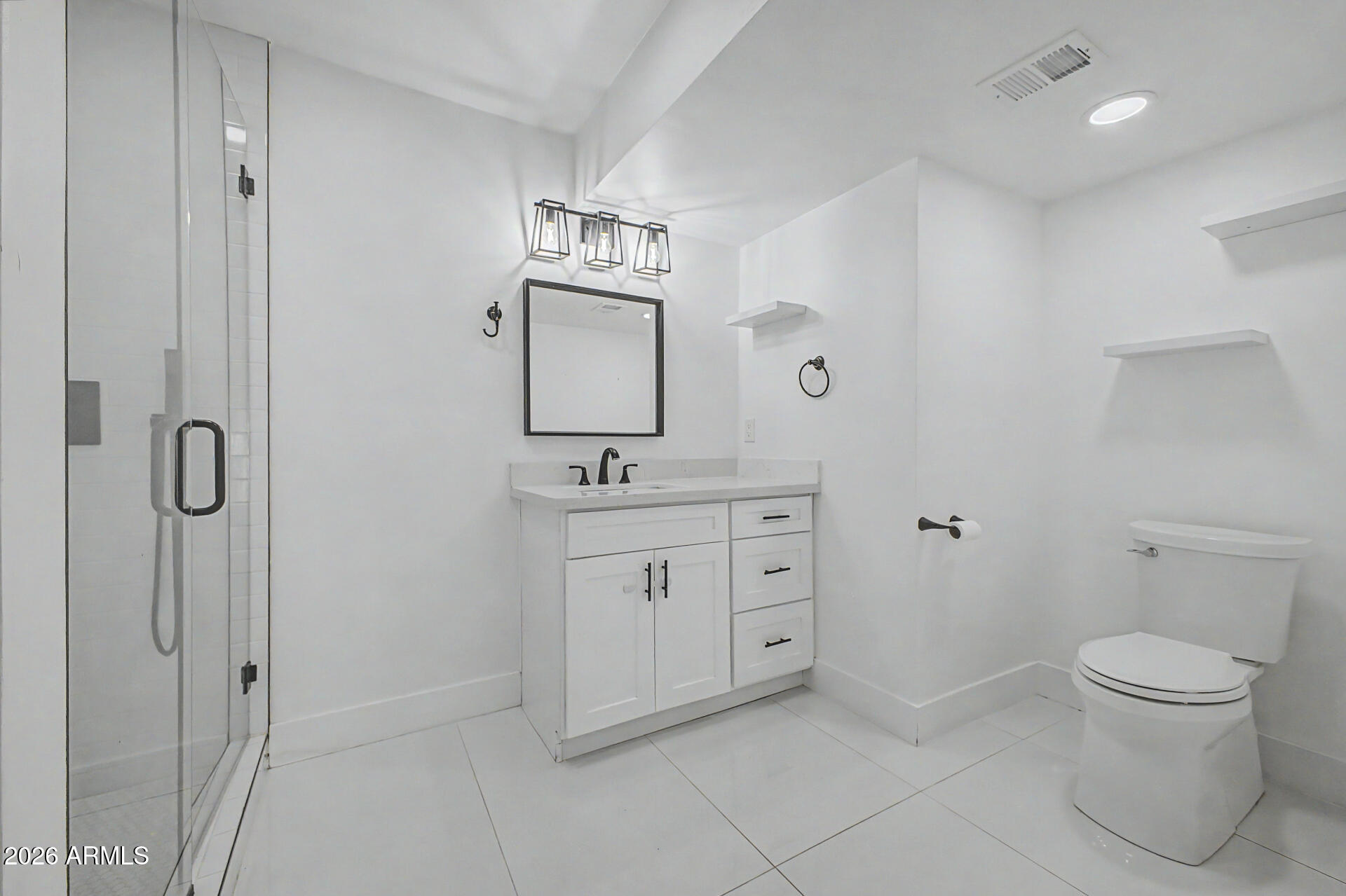 2318 W IRONWOOD Drive