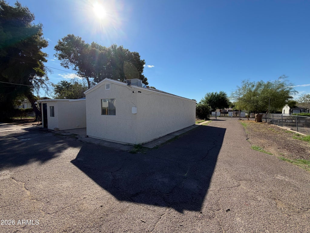 Photo of 2230 W Morten Avenue, Phoenix, AZ 85021 (MLS # 7092105)