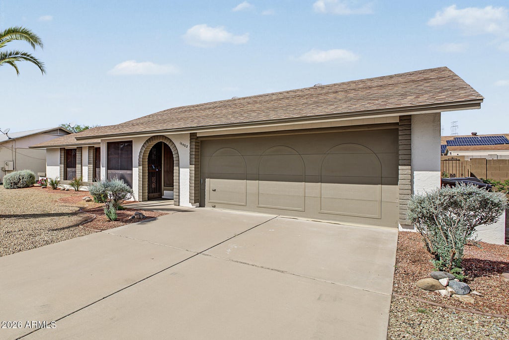 Photo of 10402 W Harmont Drive, Peoria, AZ 85345 (MLS # 7084534)