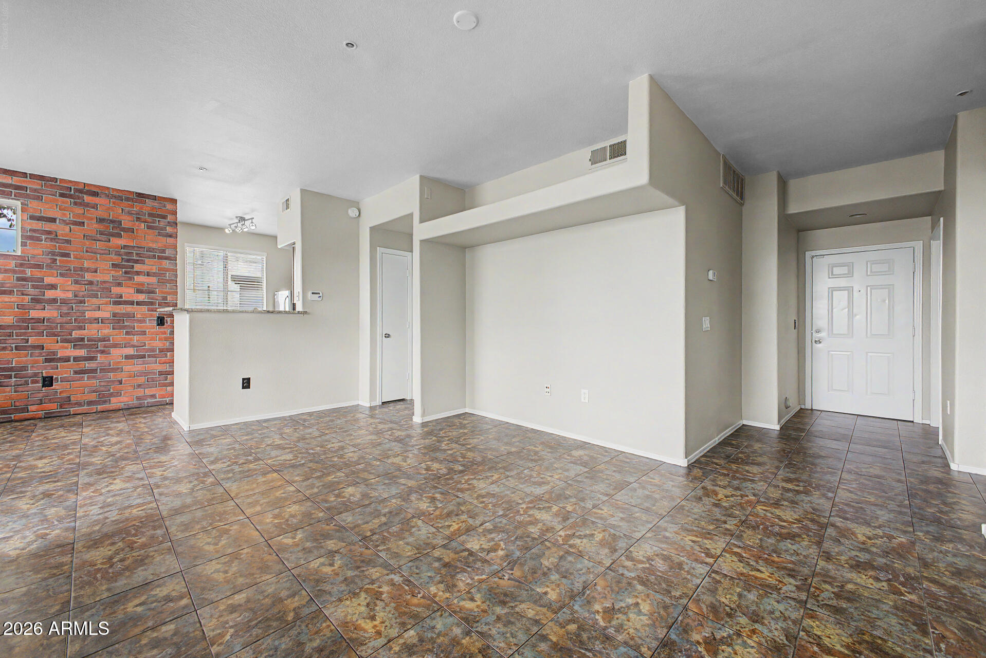 3302 N 7TH Street 163