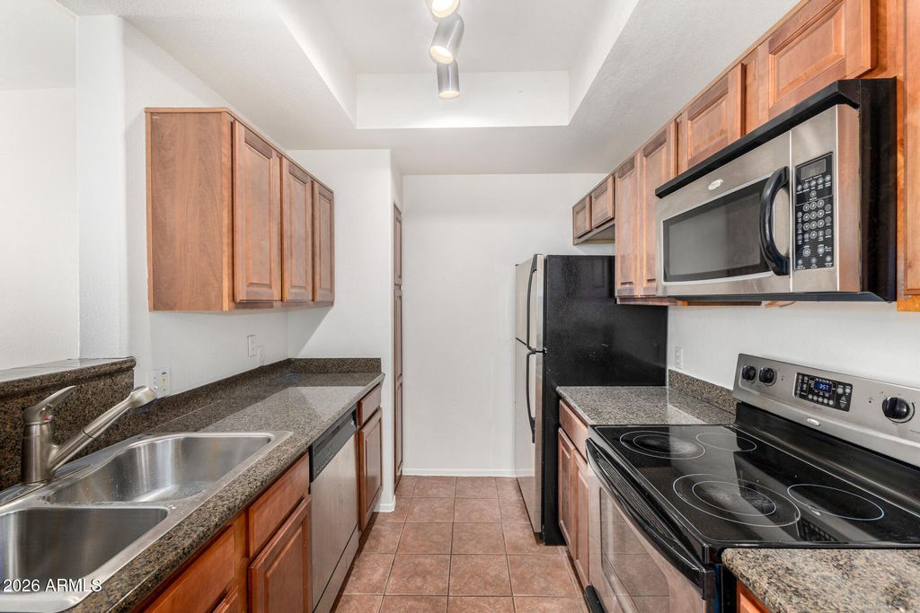 Photo of 3830 E Lakewood Parkway #3146, Phoenix, AZ 85048 (MLS # 7001449)