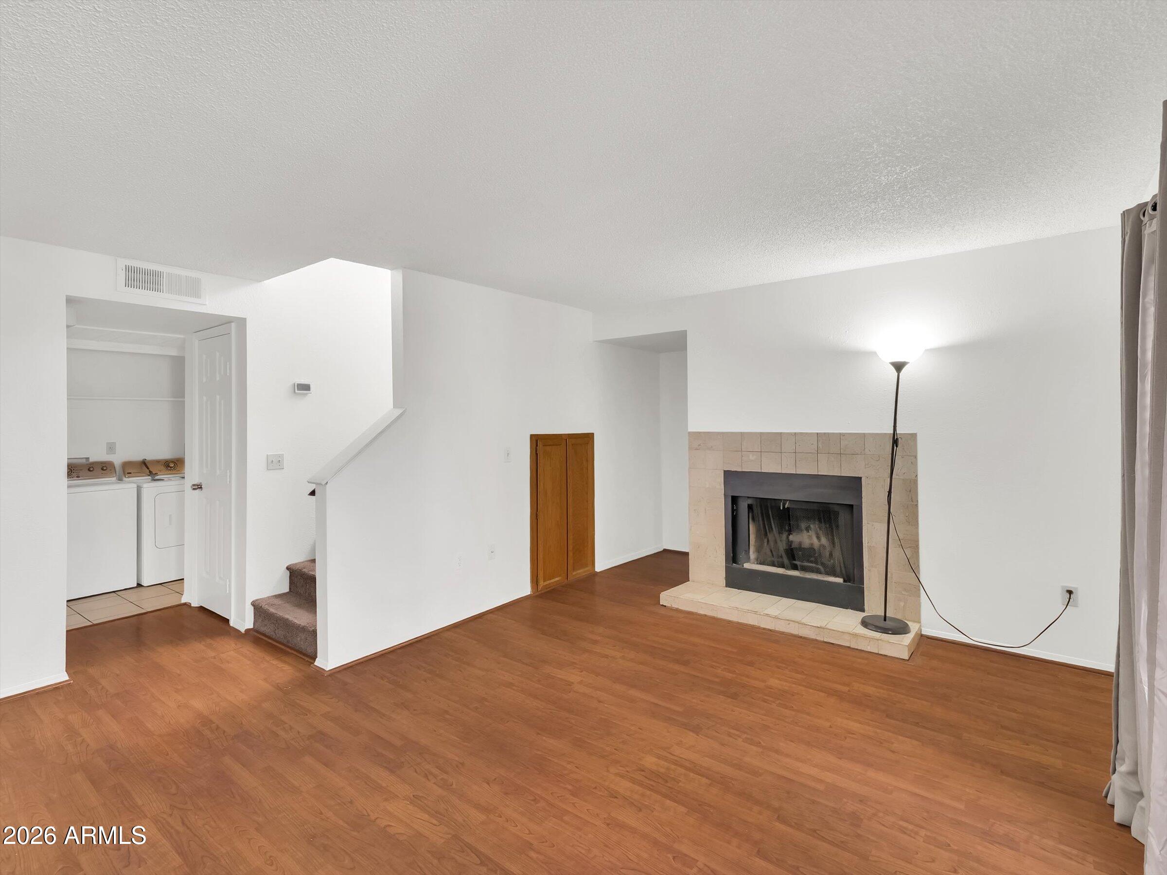 1645 W BASELINE Road 2072