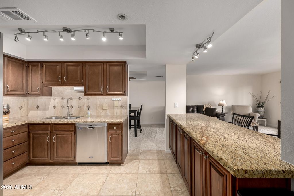 Photo of 7850 E Camelback Road #511, Scottsdale, AZ 85251 (MLS # 6998672)