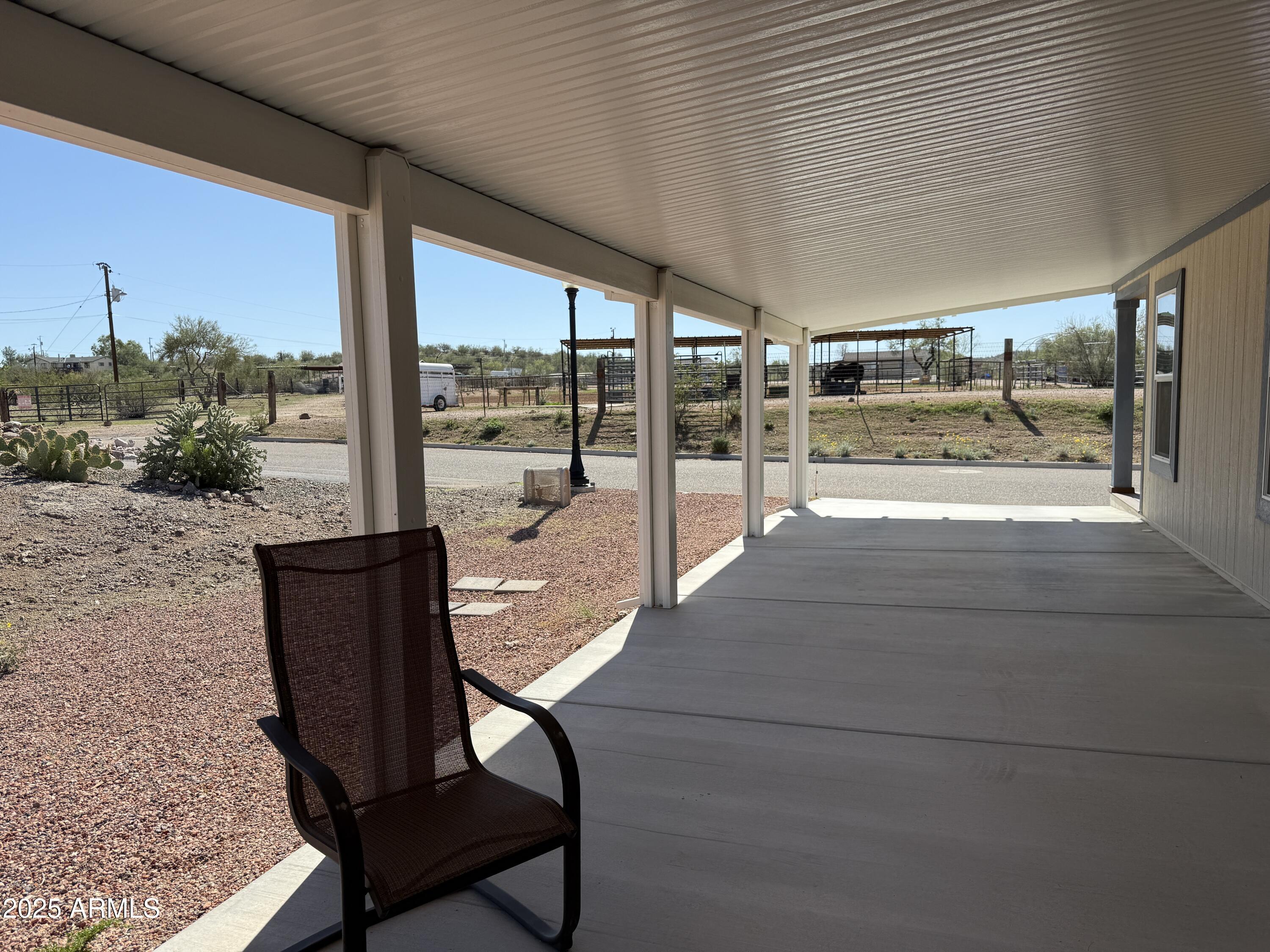 2501 W Wickenburg Way -- 335