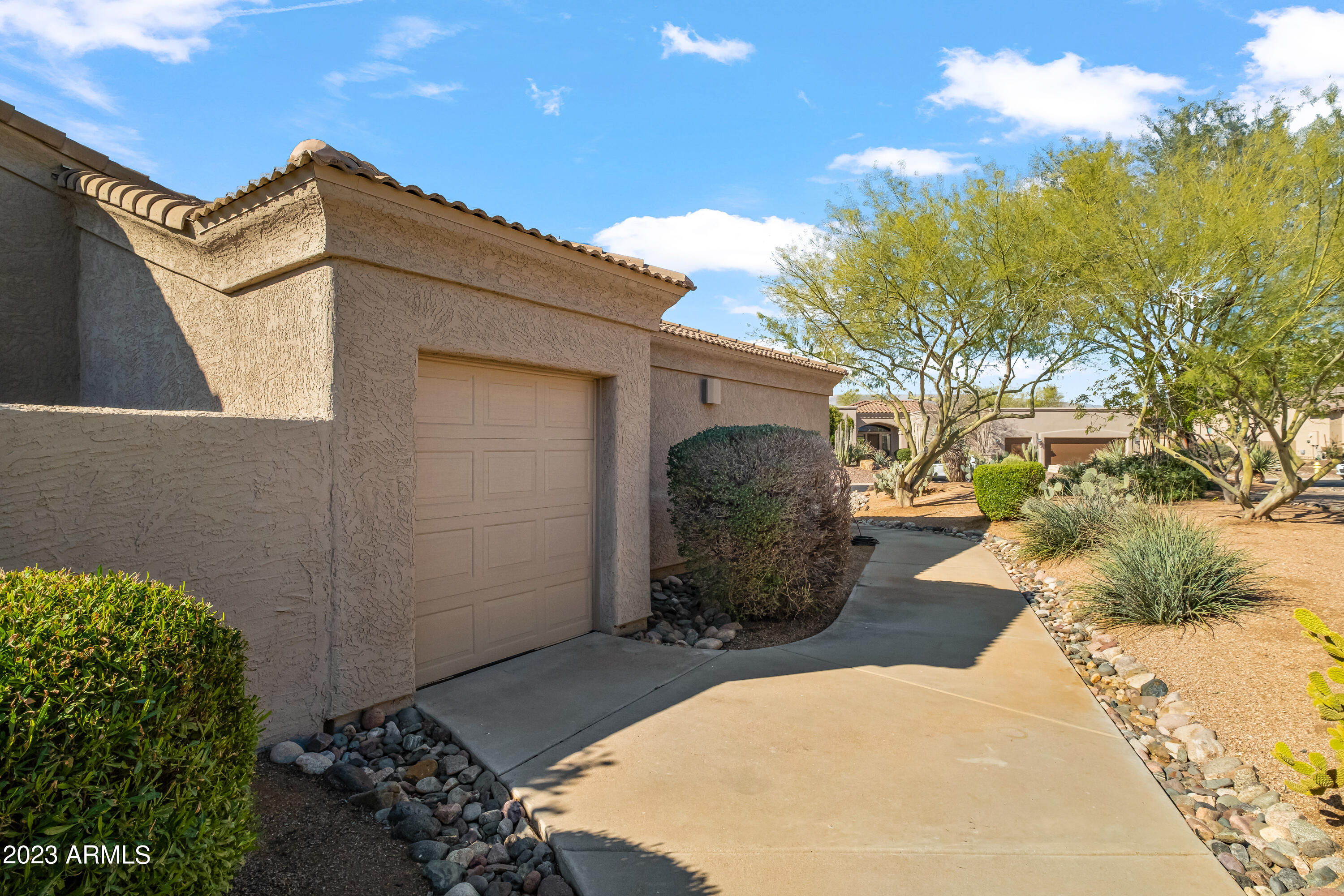 27913 N WALNUT CREEK Road