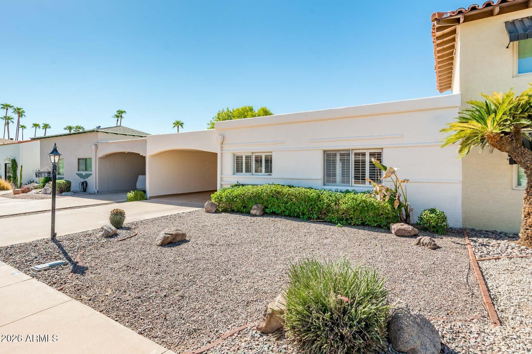 7639 E Thornwood Drive