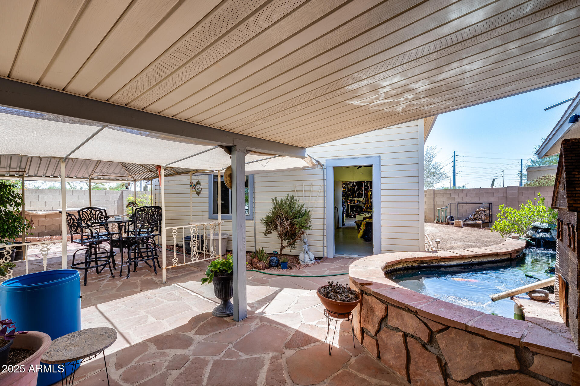 Homes 4 7210 W CARON Drive