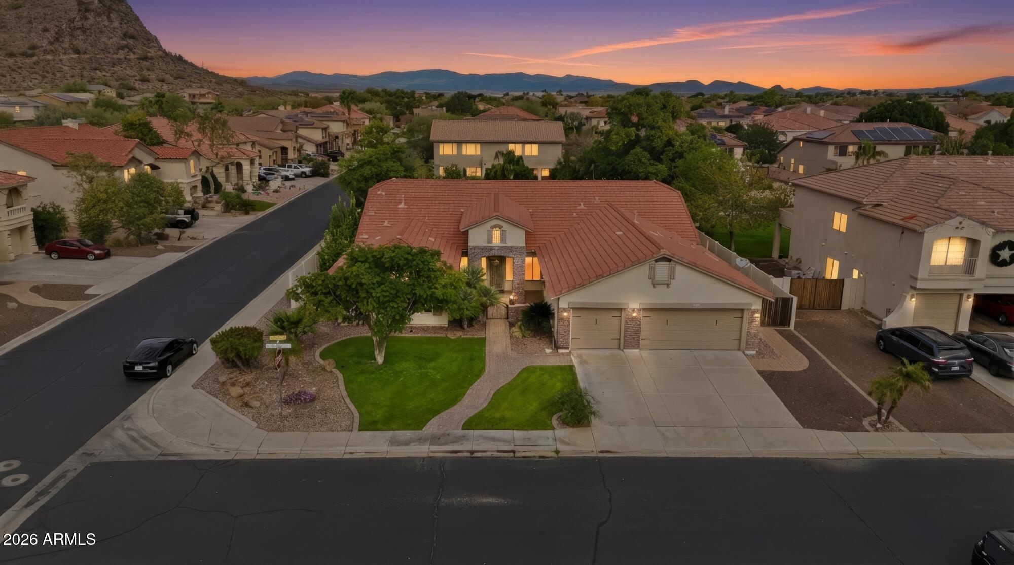 9828 W JASMINE Trail