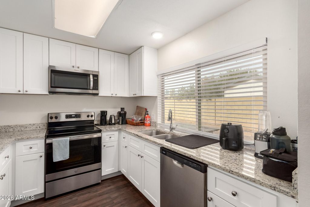 Photo of 4942 W Townley Avenue, Glendale, AZ 85302 (MLS # 6972921)